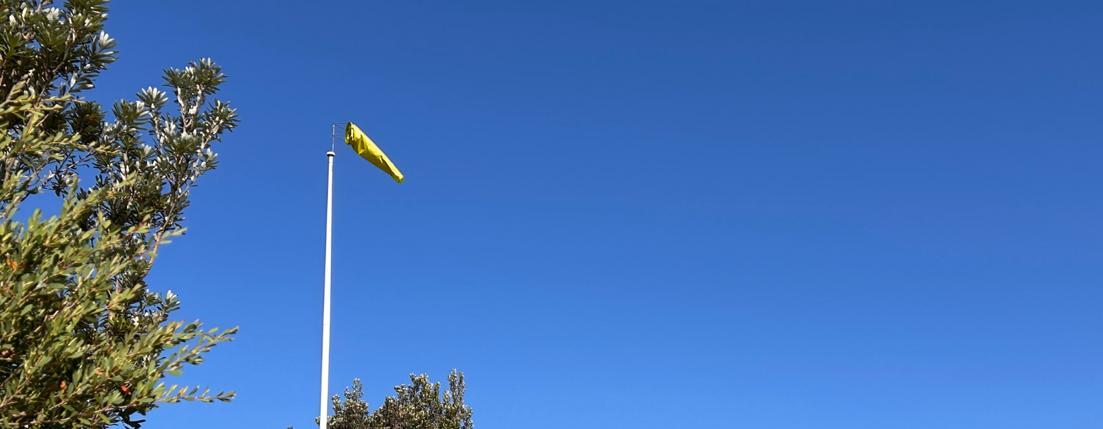 Windsocks for hang gliding